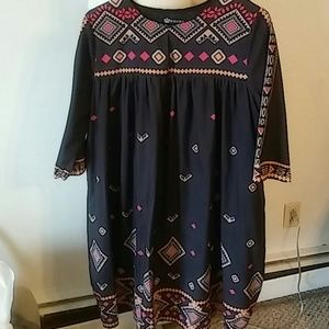 Beautiful lightweight tunic